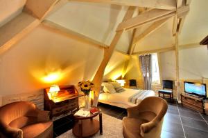 B&B / Chambres d'hotes Les Jardins d'Ungaro / Manoir La Barriere : photos des chambres