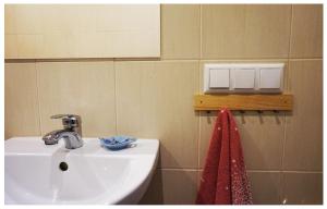 Family Room with Kitchenette and Bathroom room in Looming Hostel