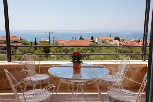 Lithos Guesthouse Messinia Greece