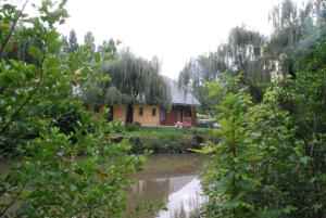 Hotels Logis Auberge le petit pont : photos des chambres