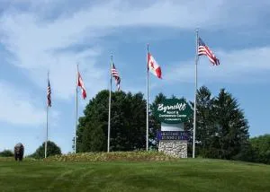 Byrncliff Golf Resort - East Aurora