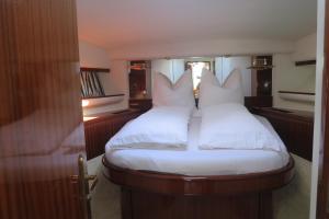 Bateaux Yacht Summertime 3 Bedrooms : photos des chambres