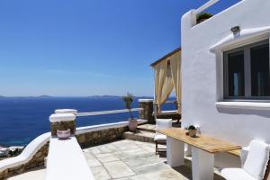 La Maison Blanche Myconos Greece