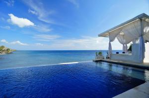 Ocean Front Double or Twin Room