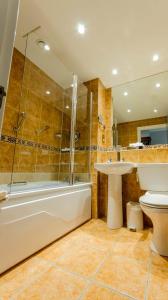 Double Room room in Drury Court Hotel