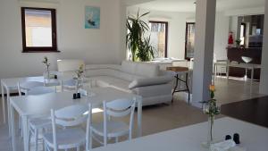 Apartamenty i Pokoje Na Letniej