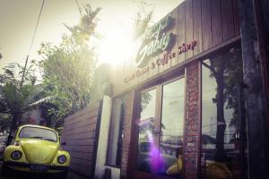 Griya Gribig Guest House Mitra RedDoorz - 2hvězdičkové hotely ve městě Malang