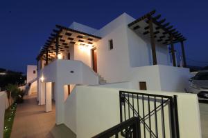 George Studios Skyros Greece