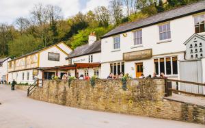 Symonds Yat East, Herefordshire, HR9 6JL, England.