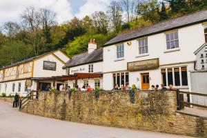 Symonds Yat East, Herefordshire, HR9 6JL, England.