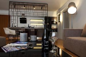 Elliniko Luxury Residence - image 1