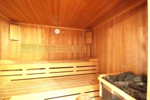 Villa Aesculap by Rujana