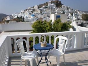 Artemis Pension Ios Greece