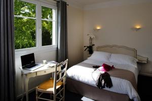 Hotels Hotel du Bosquet : photos des chambres