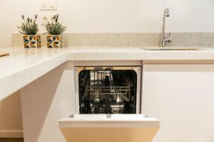 The Lucky Flats - Liorna