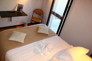 Hotels Hotel Les Gabarres : photos des chambres