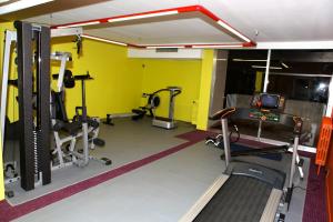 Hotels Hotel Les Trois Roses, Meylan Grenoble The Originals Boutique : photos des chambres