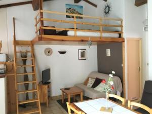 Maisons de vacances Gites ruraux Aria Falcona : photos des chambres