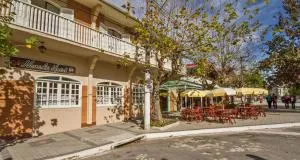 内华达酒店 - 伊塔茹巴