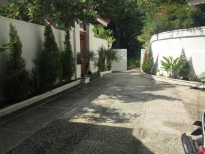 Yogyakarta Tropicana Villa