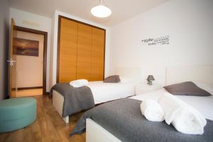 Surf and Stones Apartment