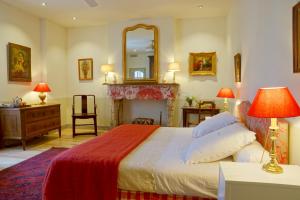 B&B / Chambres d'hotes 1 logis a Domme - Piscine & SPA : photos des chambres