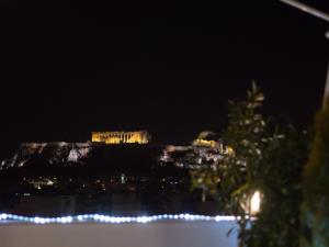 Stunning Penthouse Acropolis View