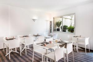 Hotels Hotel Abrial : photos des chambres