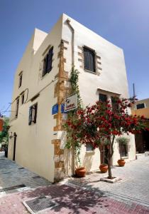 Ontas Traditional Hotel Chania Greece