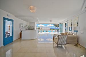 Dilino Hotel Studios