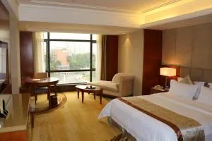 Rongjiang Hotel - Xingning