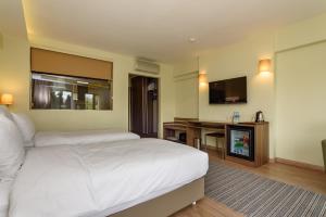 Connecting Family Suite room in Numi Hotel