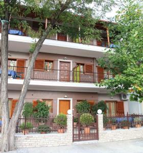 Vaya Apartments & Studios