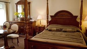 Double Room room in Mills Inn