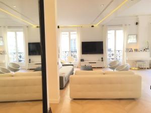 Appartements Luxe Apartment 165m2 8pers Victor Hugo trocadero foch Champs Elysees : photos des chambres