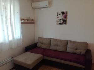 Dama Apartment