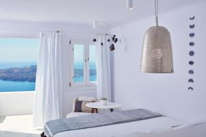 Cosmopolitan Suites - Small Luxury Hotels of the World Santorini Greece