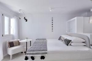 Cosmopolitan Suites - Small Luxury Hotels of the World Santorini Greece