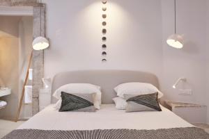 Cosmopolitan Suites - Small Luxury Hotels of the World Santorini Greece