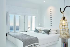 Cosmopolitan Suites - Small Luxury Hotels of the World Santorini Greece