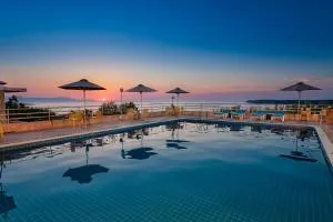 克塔维塔利斯酒店 - 卡拉塔斯