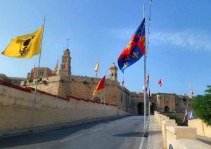 Great Siege Apartment