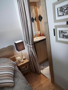 Appart'hotels CGH Residences & Spas Le Chalet des Dolines : photos des chambres