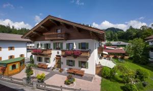 Pension Landgasthof Dorfstadl Kössen Österreich