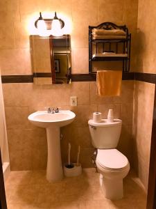 Buoy 16 Motel by the Beach