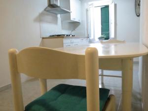 Palauet cosy old town apartment in Alghero for 1 person img47