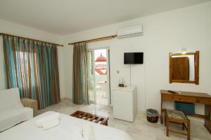 Revekka Rooms Chania Greece