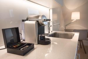 Top City Center Apartments location next to Lion Monument