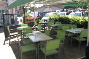Hotels Logis Hotel de France : photos des chambres