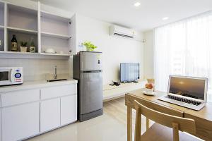 Sriracha Sea Breeze Hotel